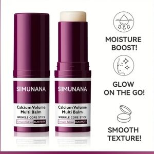 Korean Skincare - a Moisturizing Cream Rich in Collagen And Calcium. Lips Eyes +